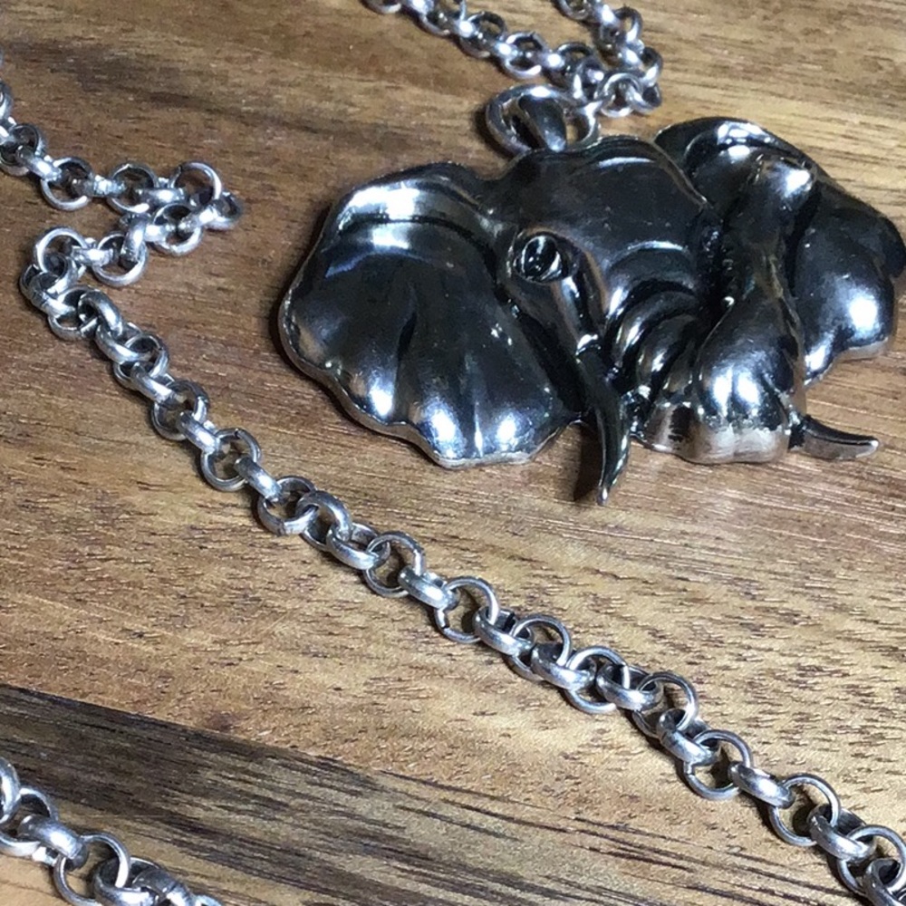 Statement Elephant Pendant Necklace Silvertone - image 3